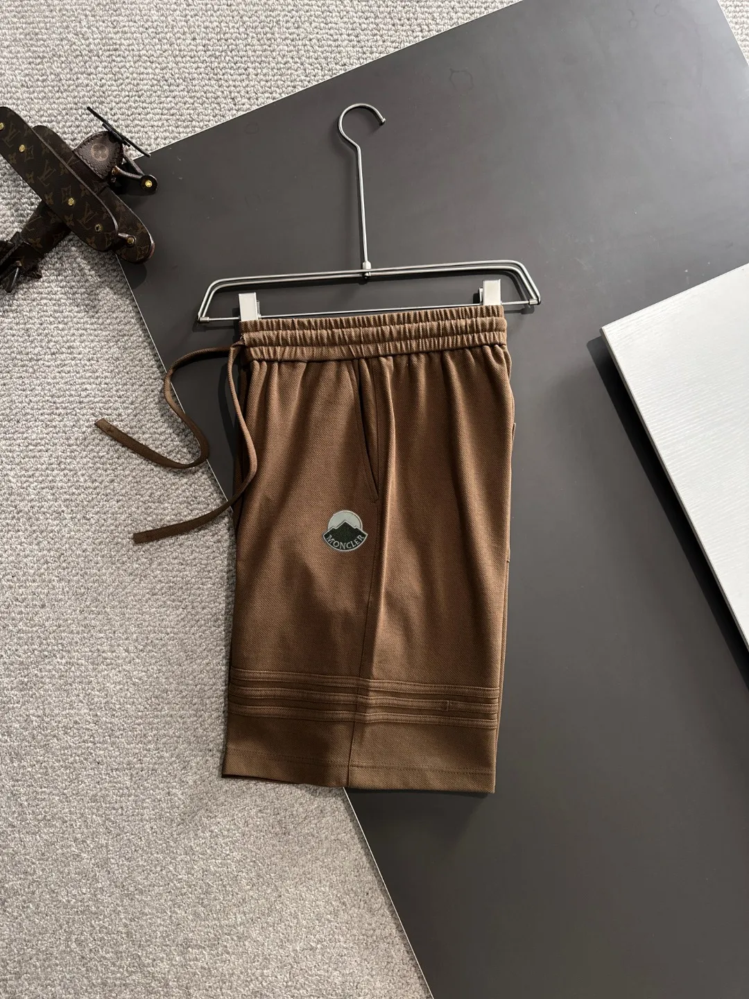 MONCLER 2025夏新作 ゴムバンドカジュアルショートパンツ ブラウン - 画像 (8)