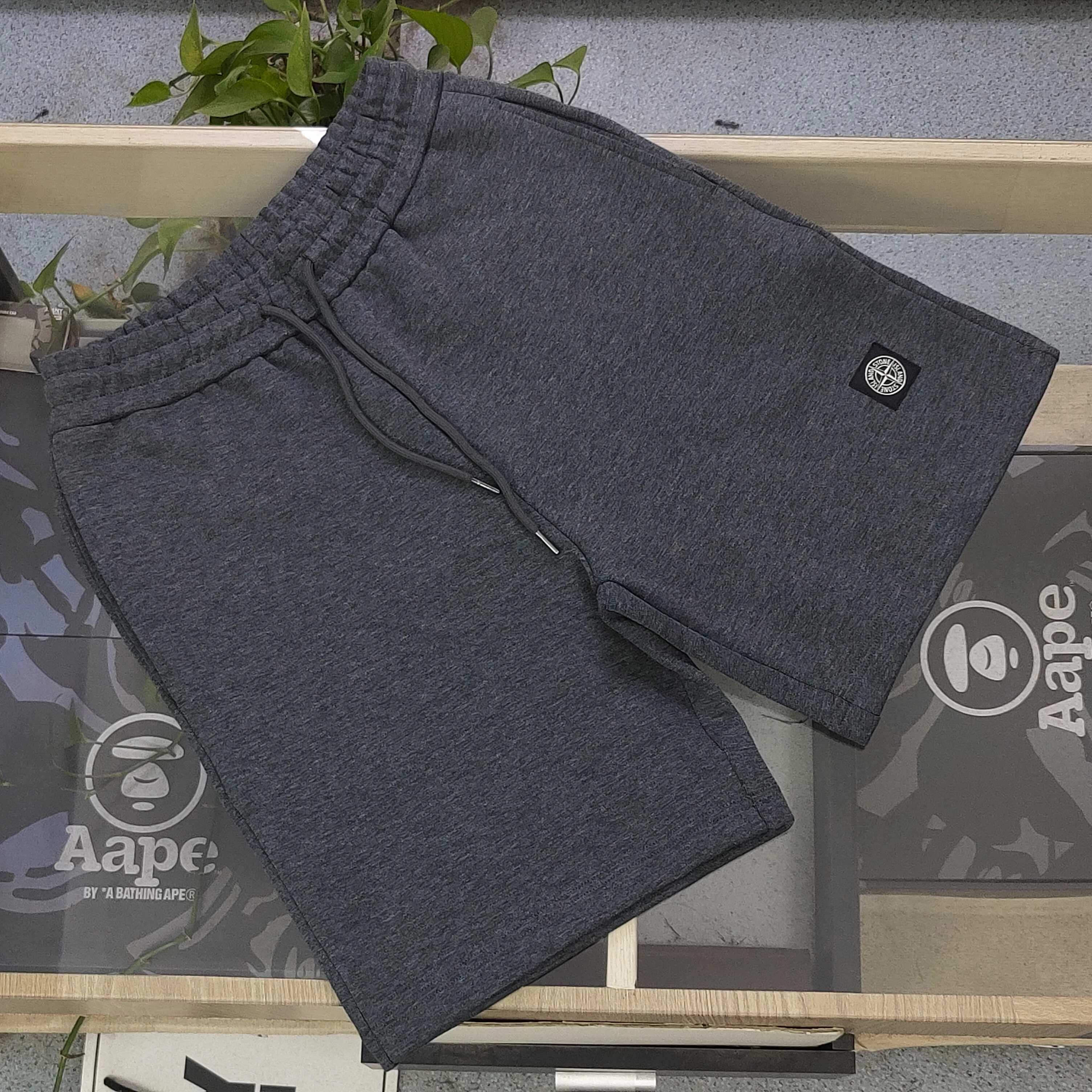 Stone Island グレー ショートパンツ - 画像 (4)