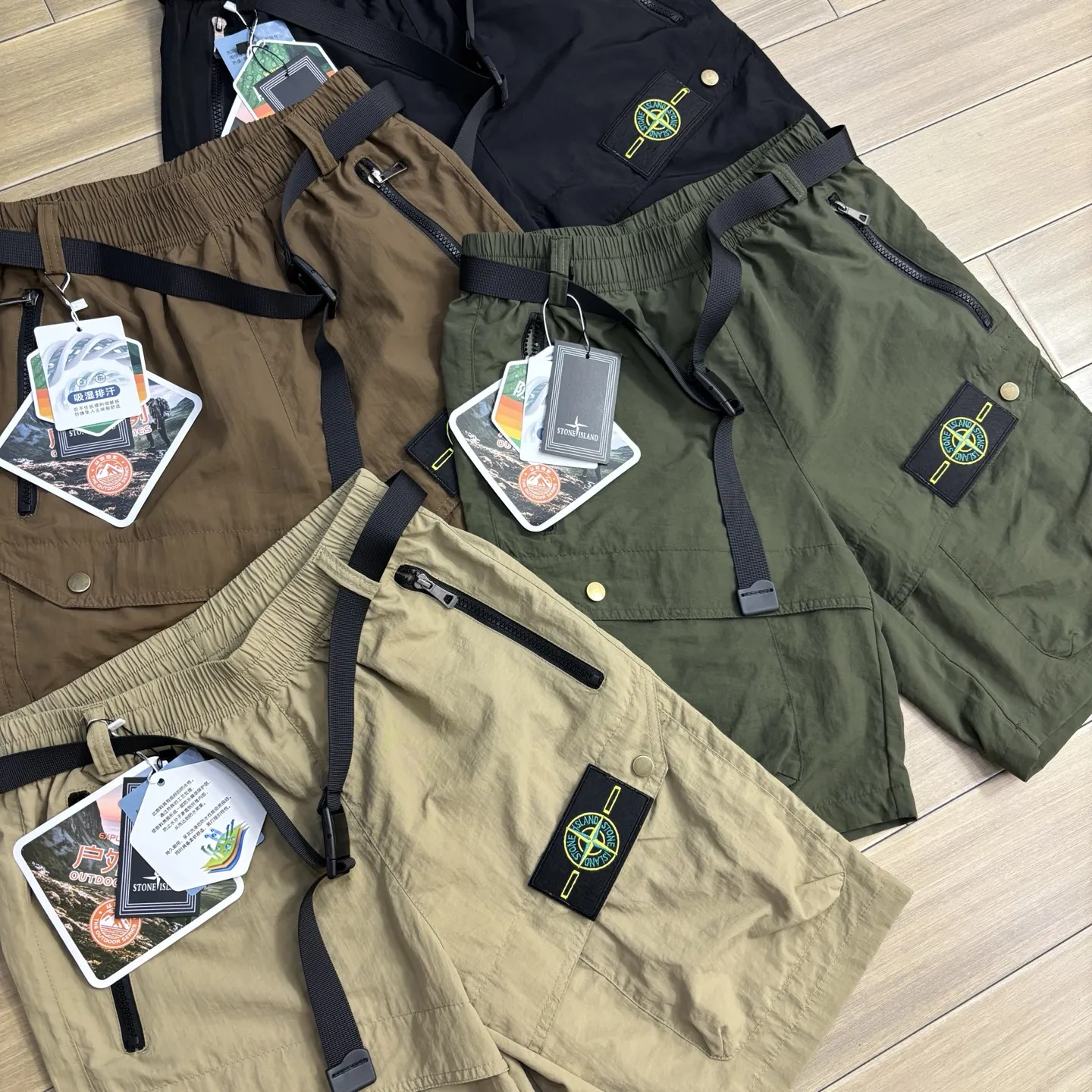 Stone Island カーゴショーツワイドフィット - 画像 (3)