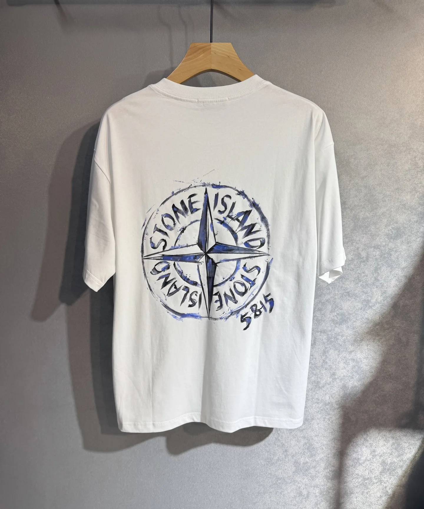 STONE ISLAND 白黒 シンプルTシャツ - 画像 (3)