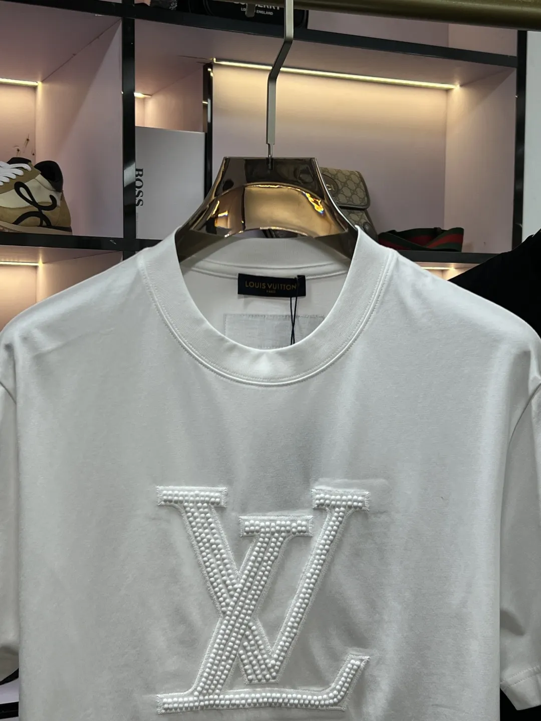 LV 2025 2025年夏新作 ホワイト 半袖Tシャツ ユニセックス - 画像 (4)