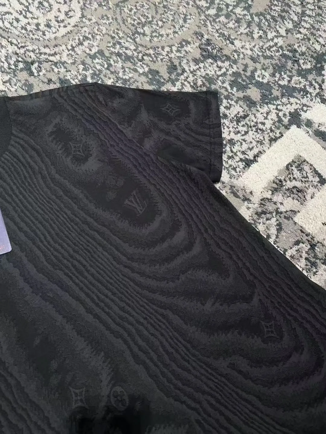 ロンシャン黒提花Tシャツ新作 - 画像 (6)