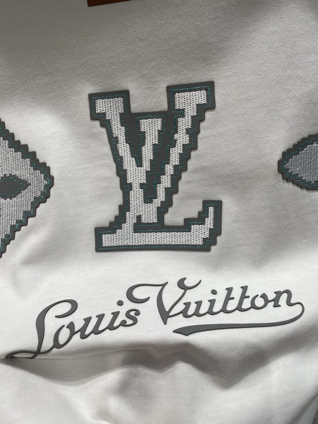 Louis Vuitton 2025新作Tシャツ ブラック&ホワイト - 画像 (10)