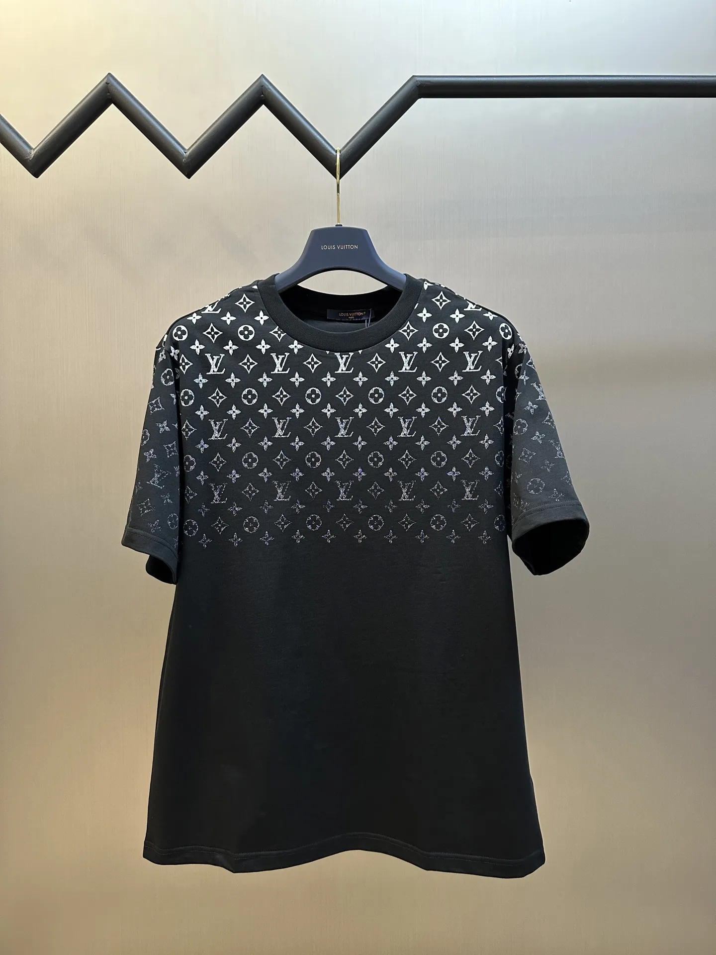 Louis Vuitton 黒 グラデーション柄Tシャツ