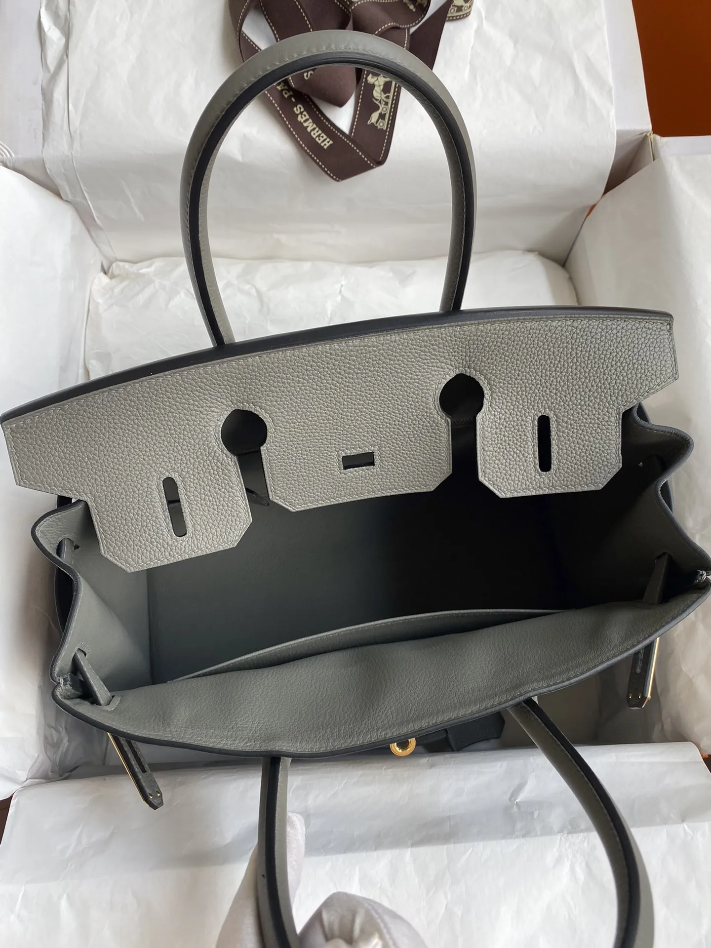 HERMÈS Birkin 30cm トゴ皮 積雨雲灰 金具 - 画像 (7)