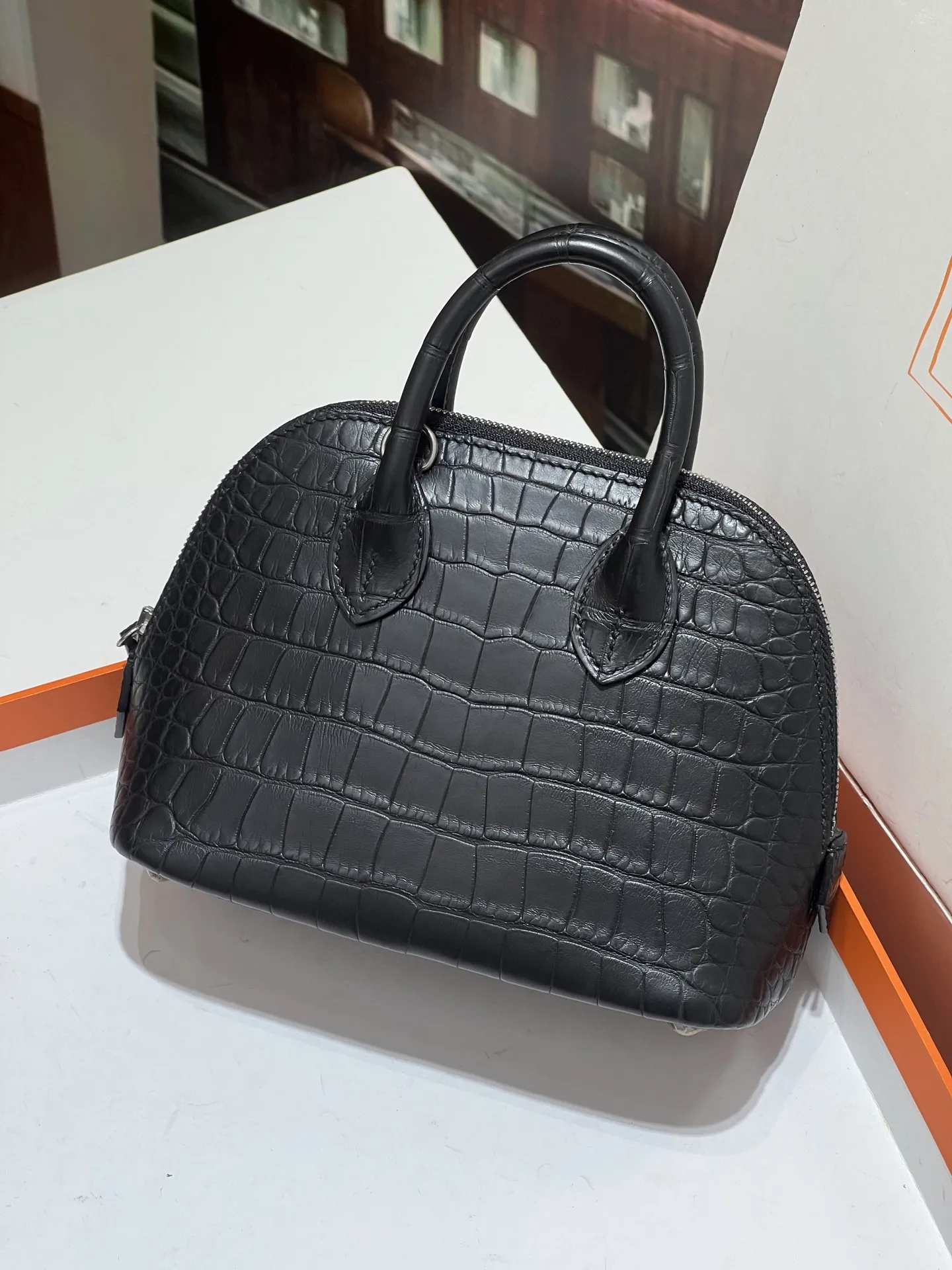 Hermes ブラッククロコダイルミニボーリングバッグ - 画像 (5)