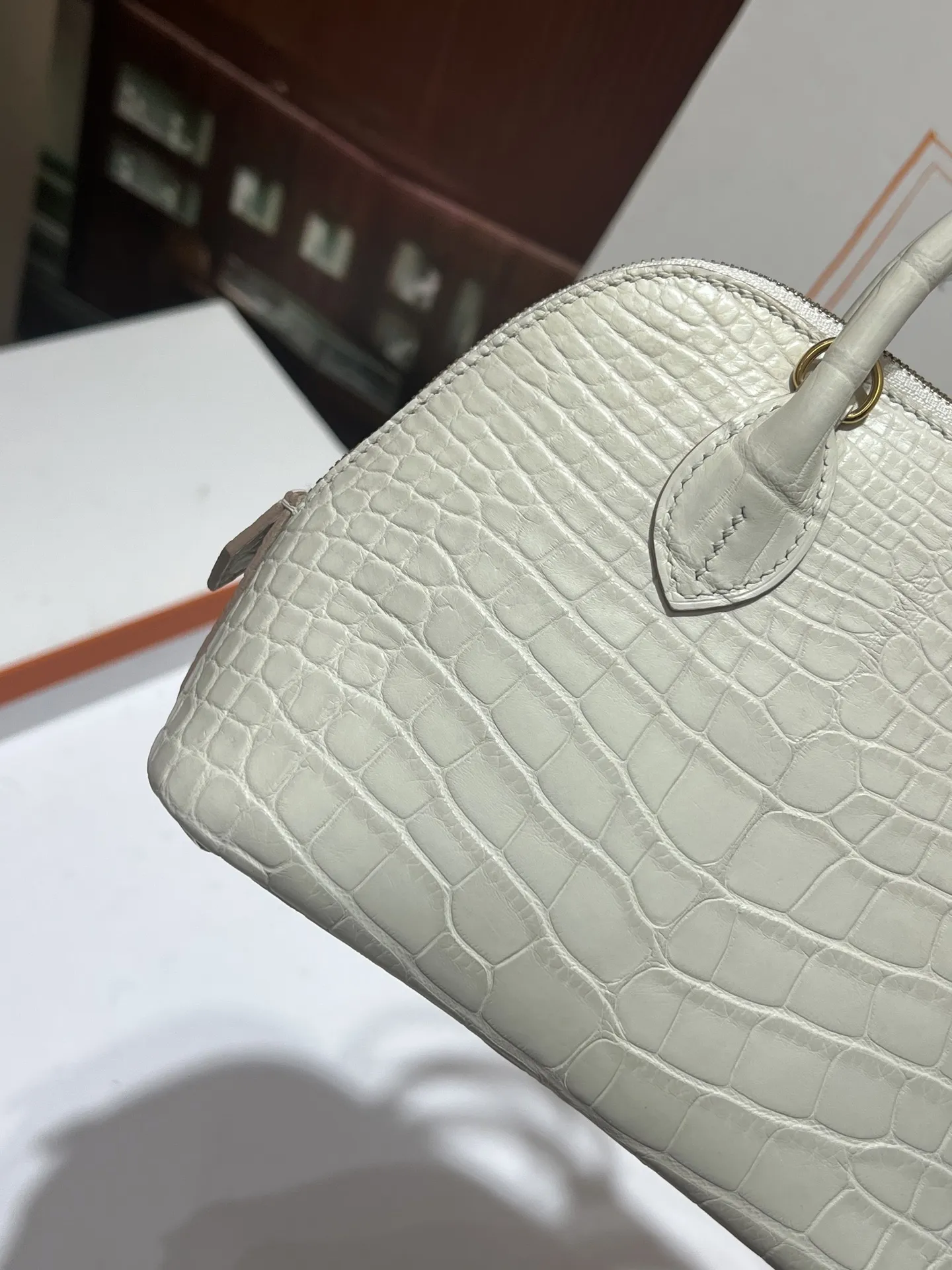 Hermes ボリッド ミニ クリームホワイト クロコ型押しバッグ - 画像 (6)