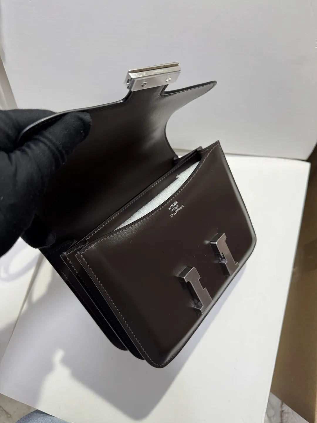 Hermès Box Constance 18cm ブラウンとベージュ - 画像 (6)