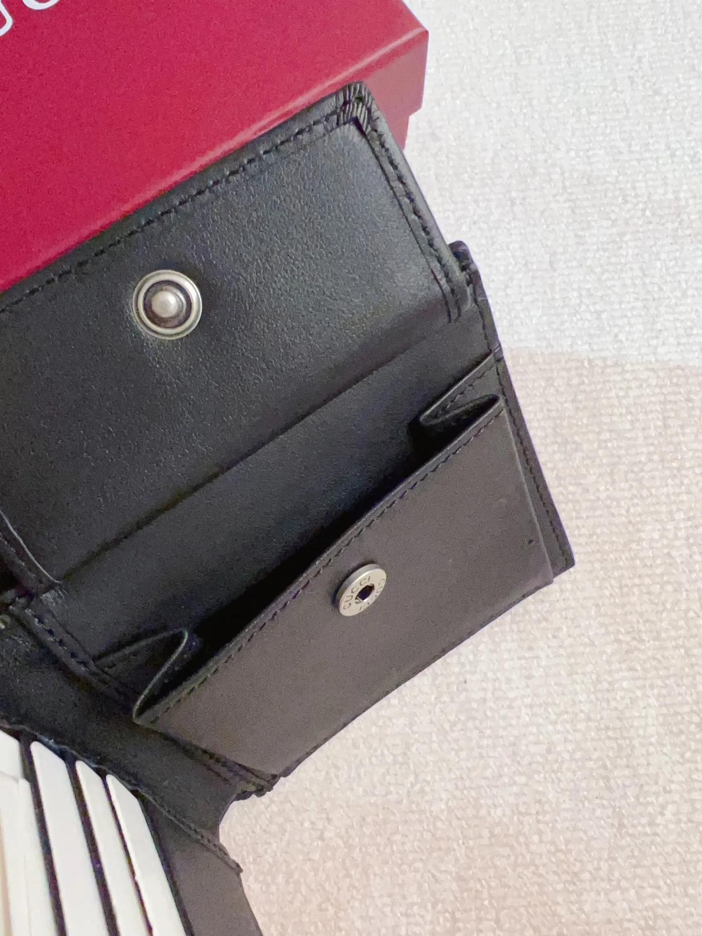 Gucci GG Emblem 黒 超柔らか財布 835002 - 画像 (7)