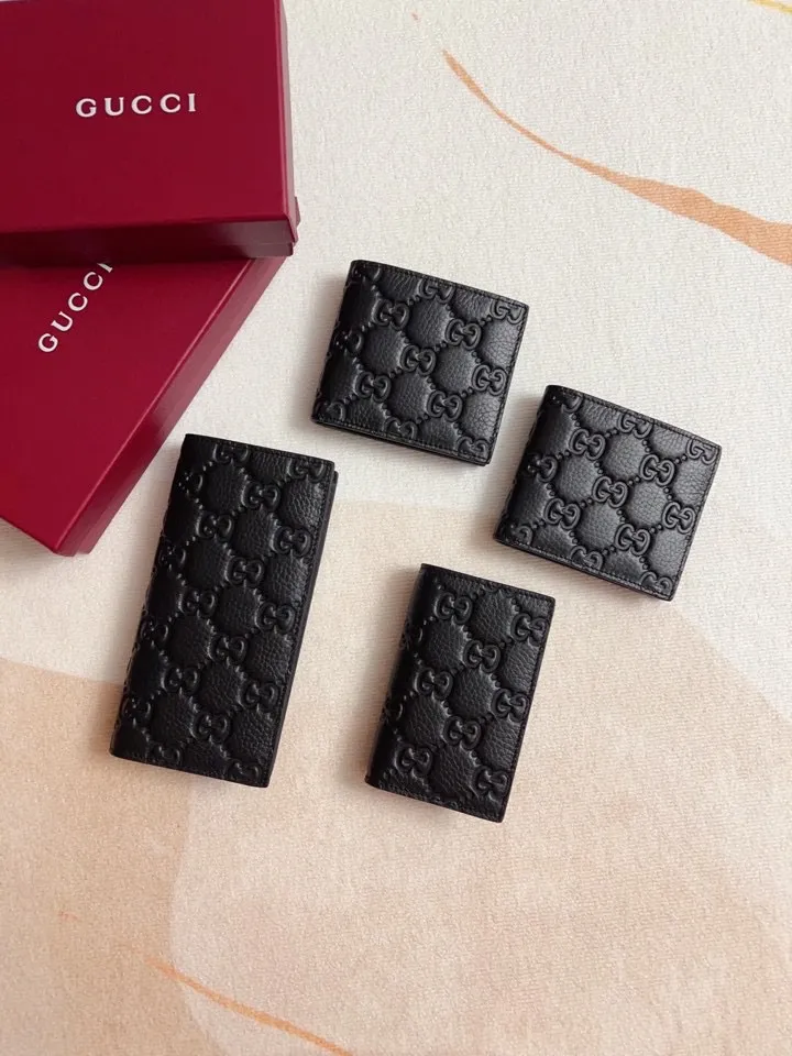 Gucci GG Emblem 黒 超柔らか財布 835002 - 画像 (10)