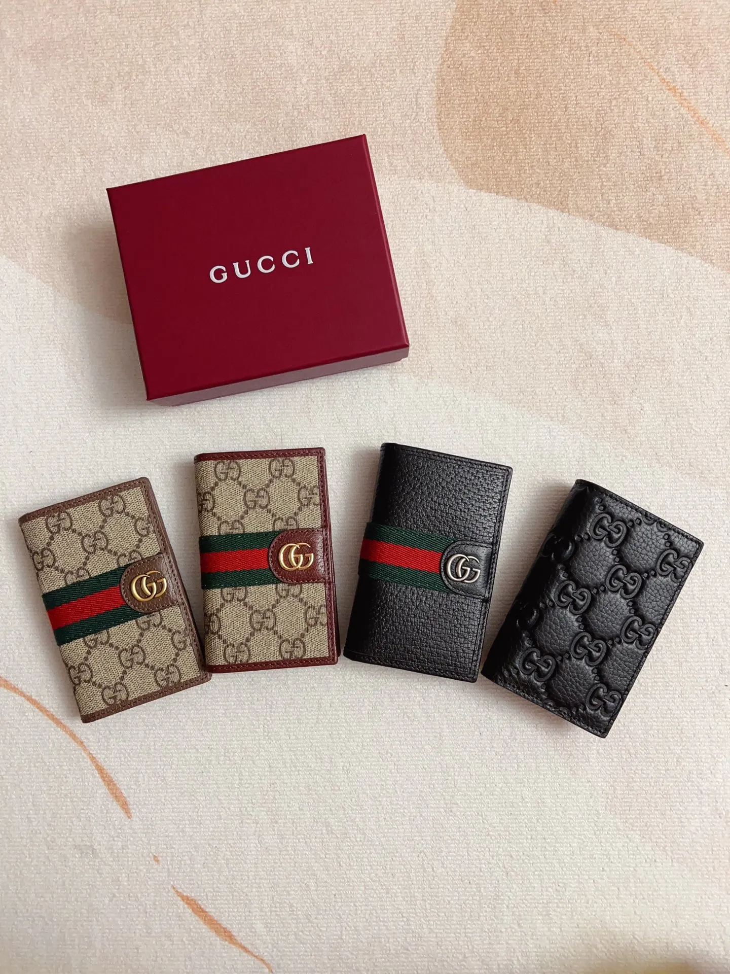 Gucci Ophidia カードケース ブラック スタイル - 画像 (9)