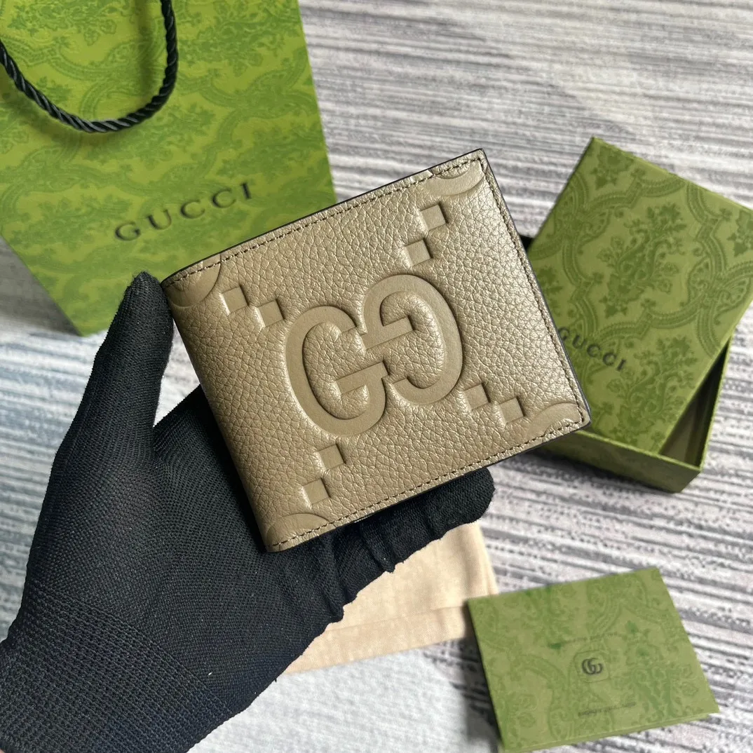 Gucci グレー スーパーGG スタイル財布