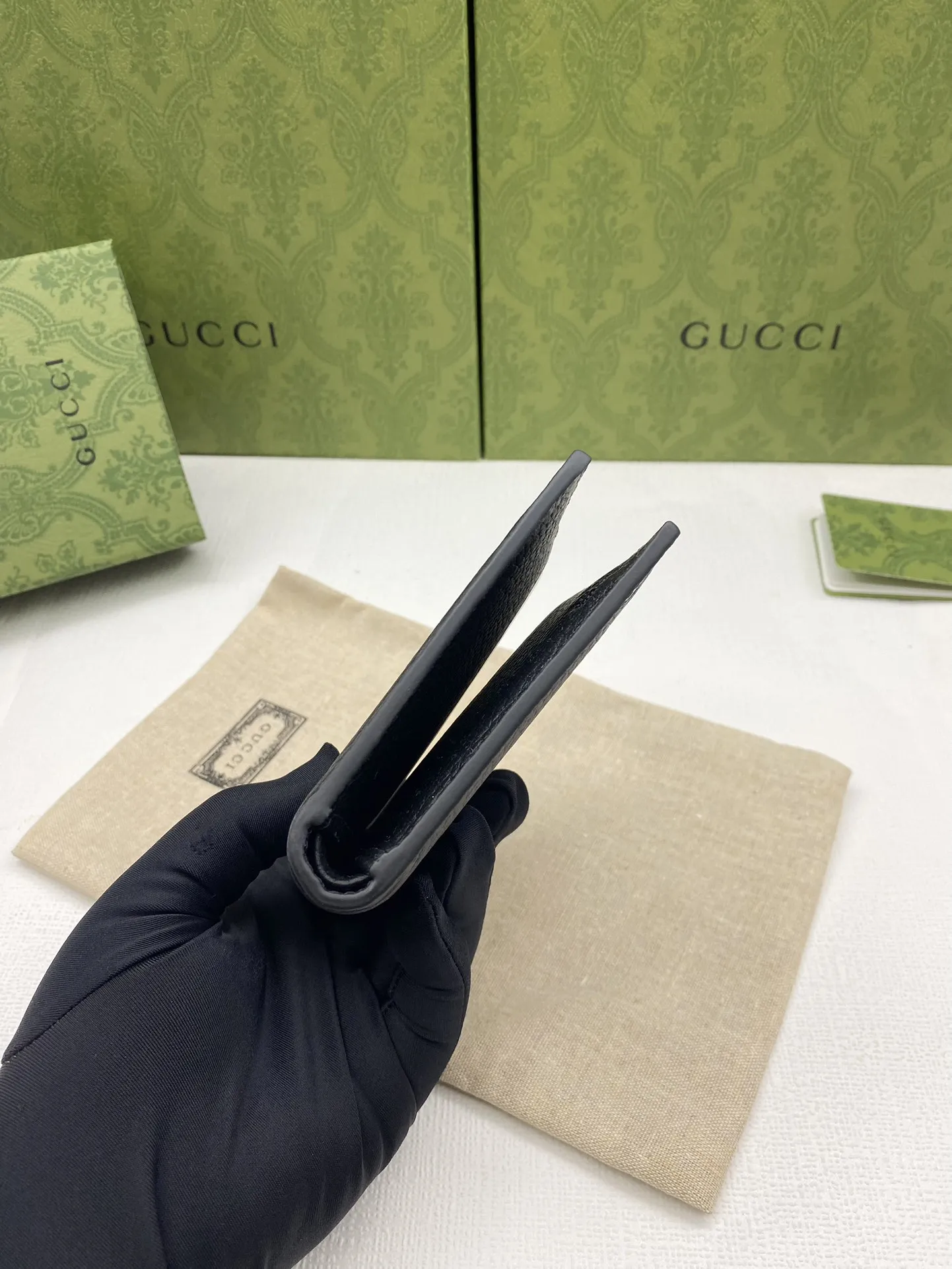 Gucci 黒色 スーパーGG スタイル 財布 - 画像 (5)