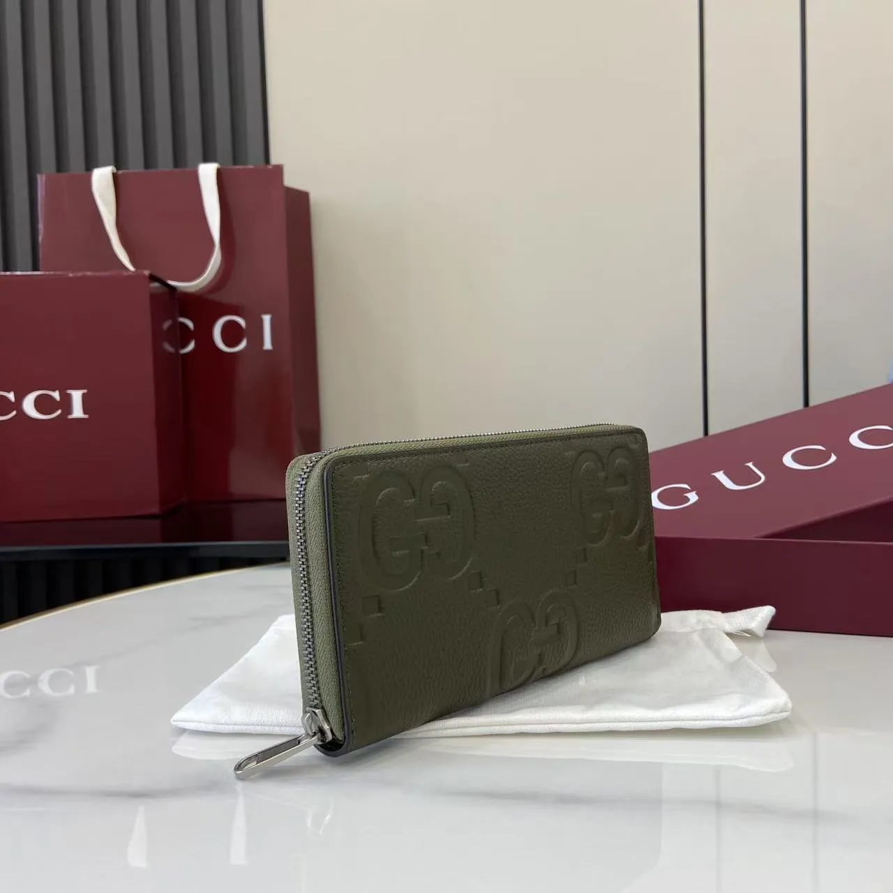 Gucci スーパーGG ジップアラウンドウォレット - 画像 (3)