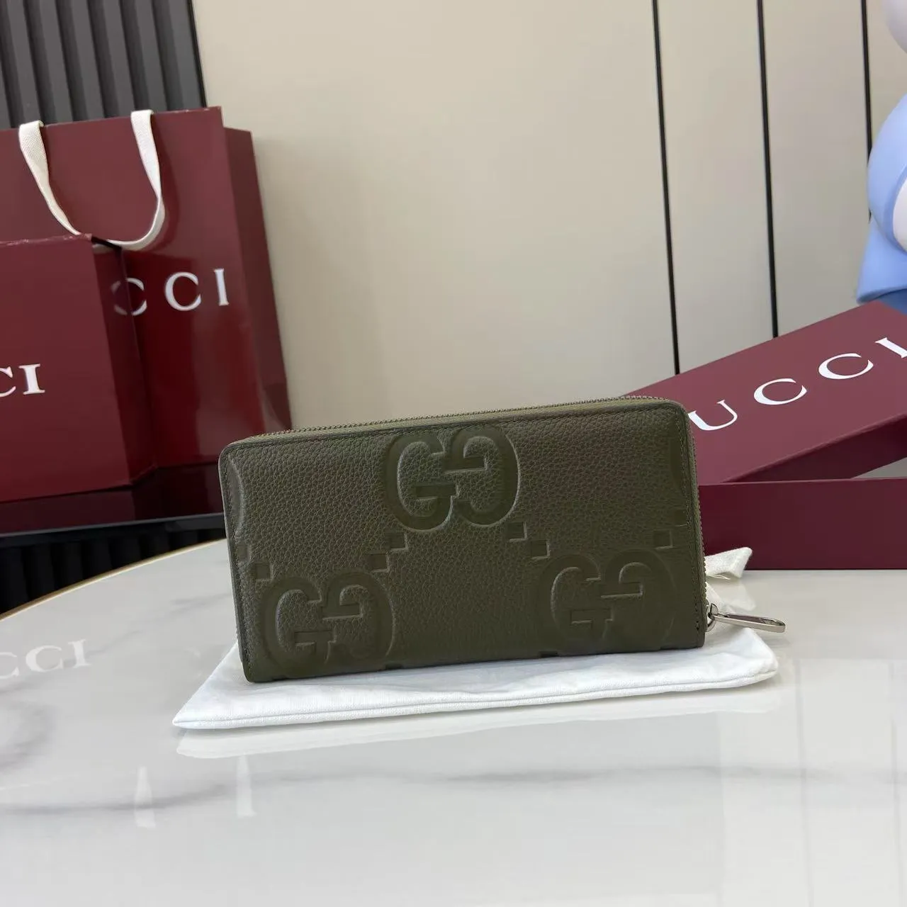 Gucci スーパーGG ジップアラウンドウォレット - 画像 (4)