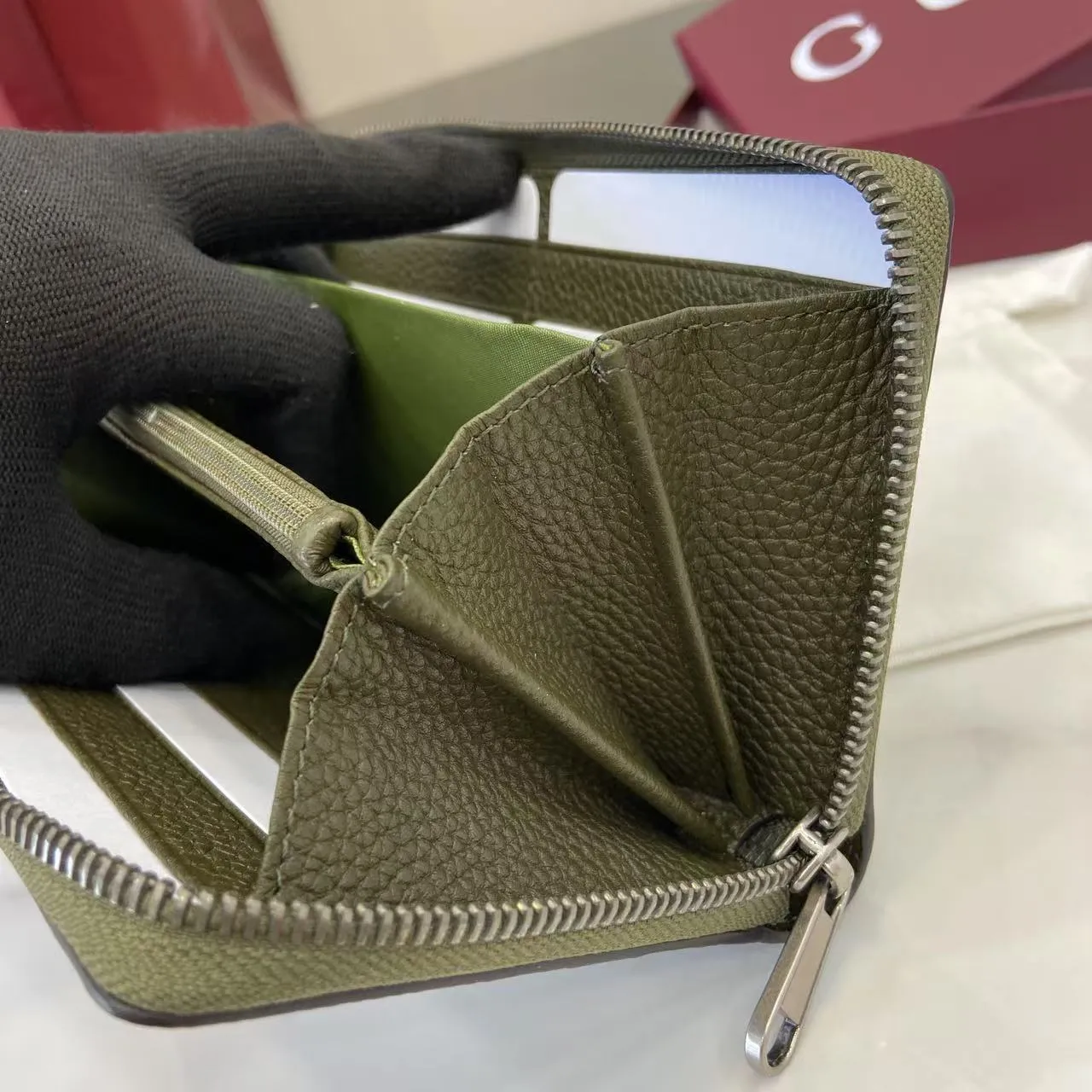 Gucci スーパーGG ジップアラウンドウォレット - 画像 (9)