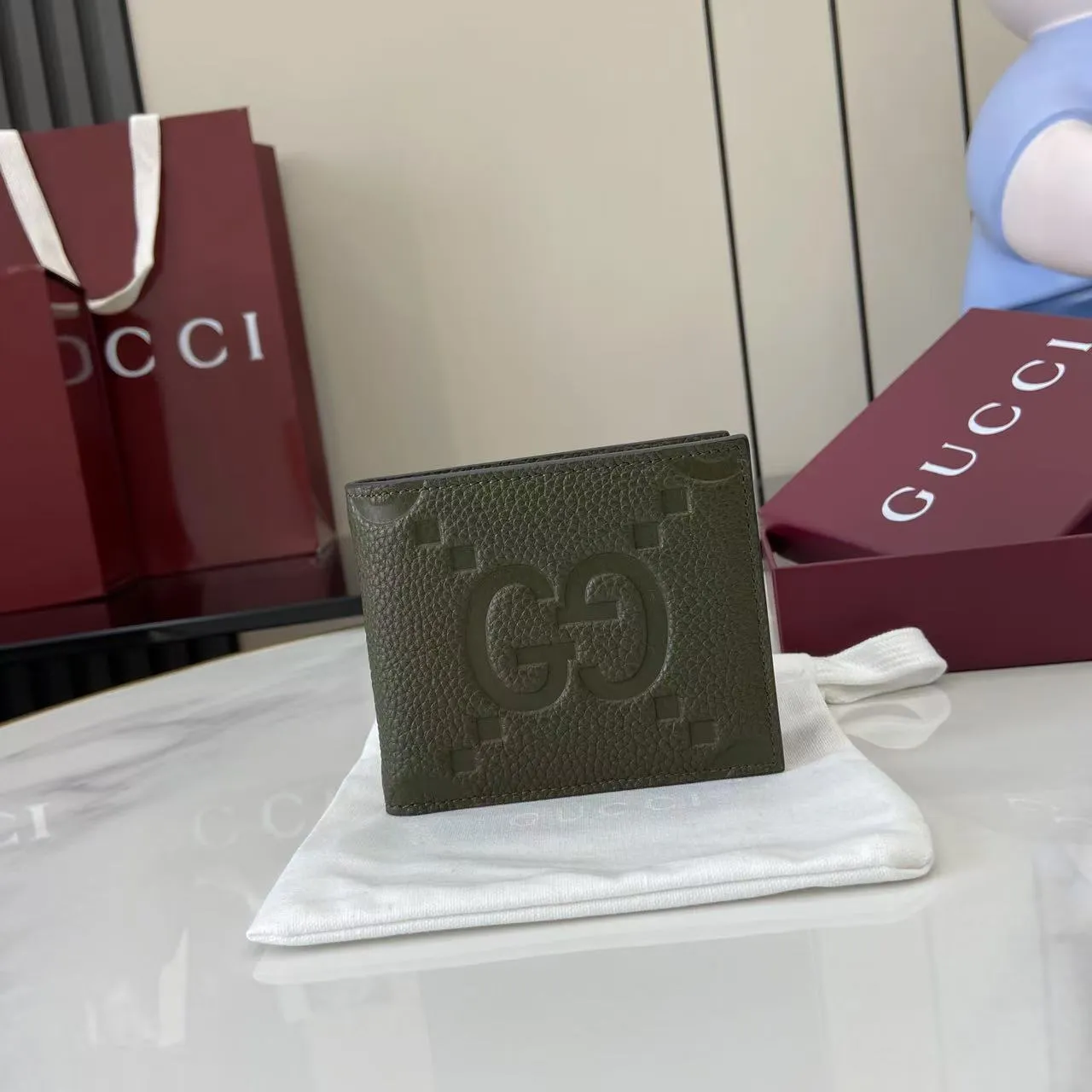 Gucci スーパーGG スタイル 財布