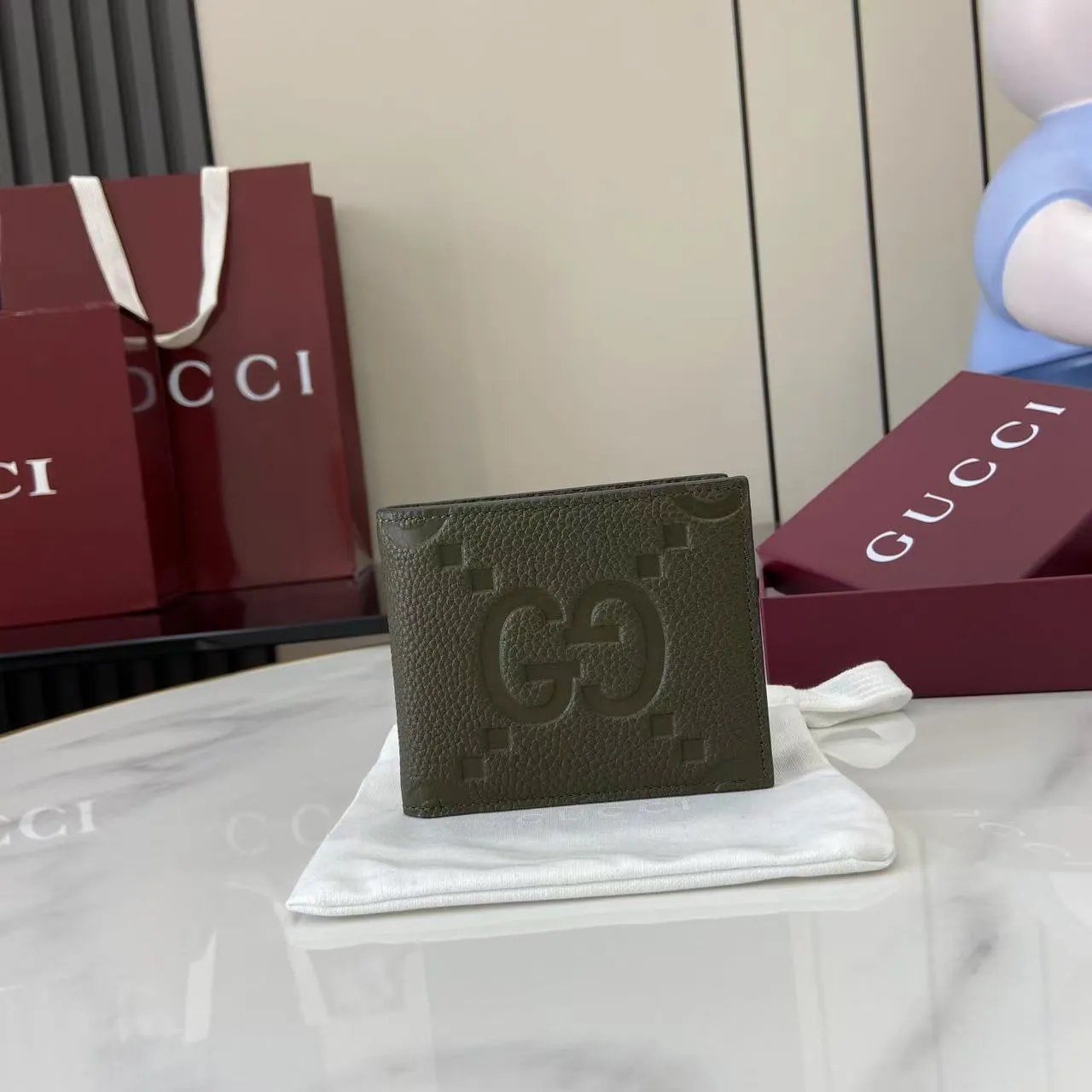 Gucci スーパーGG スタイル 財布