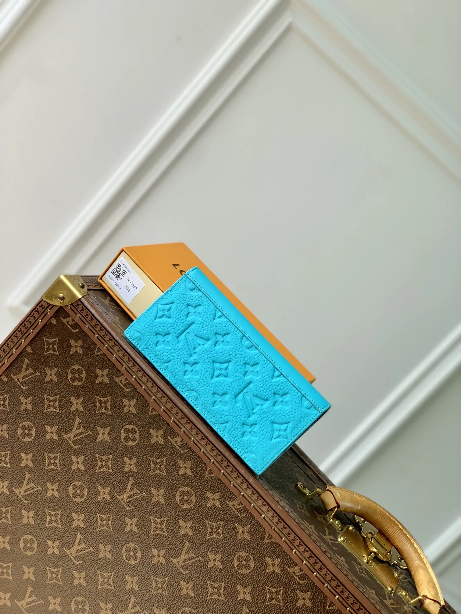 Louis Vuitton モノグラムエクリプスリバース グレー 財布