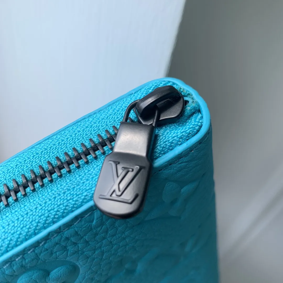 Louis Vuitton モノグラムエクリプスリバース 青 コンパクトウォレット - 画像 (4)