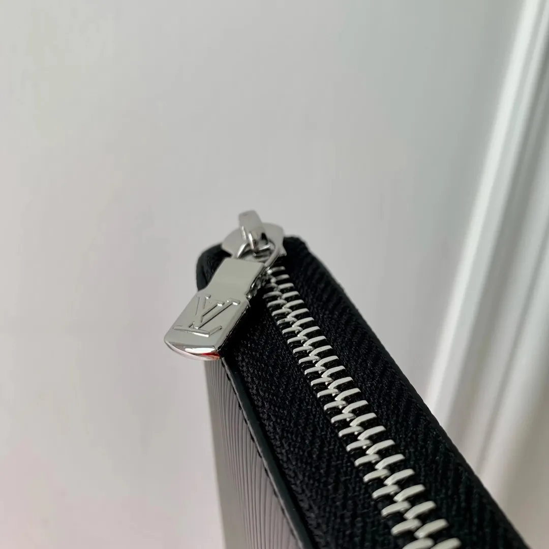 Louis Vuitton 黒 水波纹 水平ジップウォレット - 画像 (5)