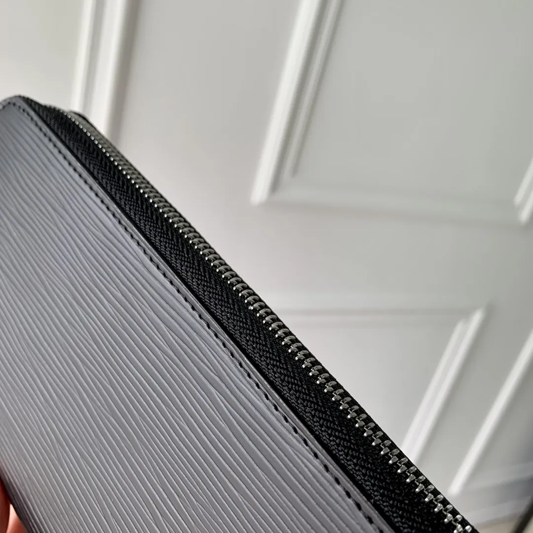 Louis Vuitton 黒 水波纹 水平ジップウォレット - 画像 (6)