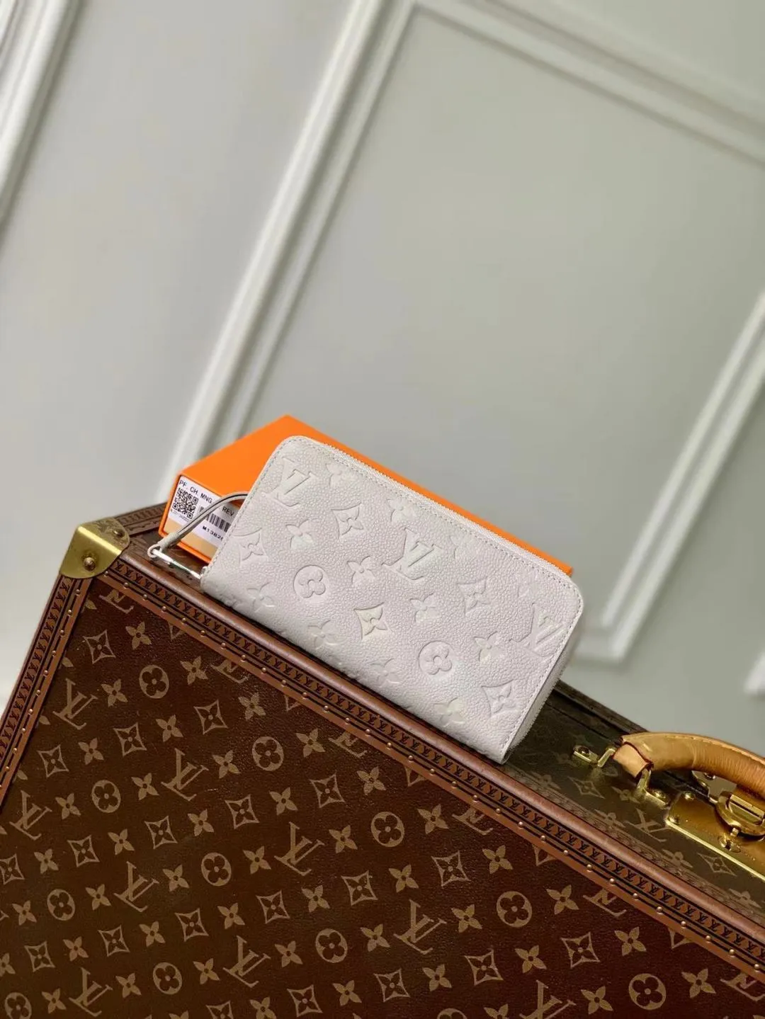 Louis Vuitton ジプティ財布 香芋色 長財布