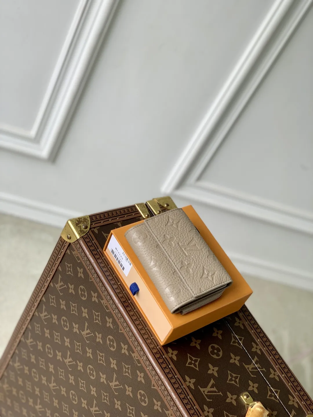 Louis Vuitton 新灰 Slender Pilot 財布 - 画像 (4)