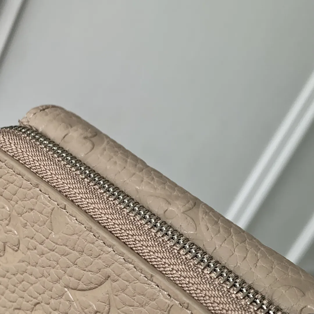 Louis Vuitton 新灰 Slender Pilot 財布 - 画像 (7)