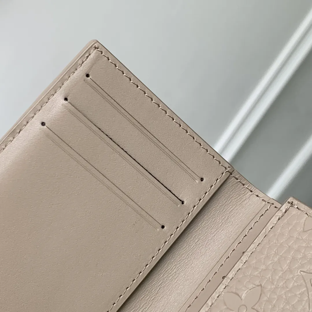 Louis Vuitton 新灰 Slender Pilot 財布 - 画像 (8)