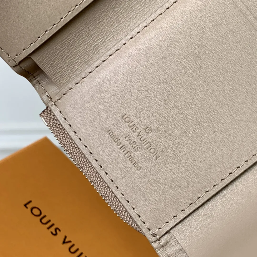 Louis Vuitton 新灰 Slender Pilot 財布 - 画像 (9)