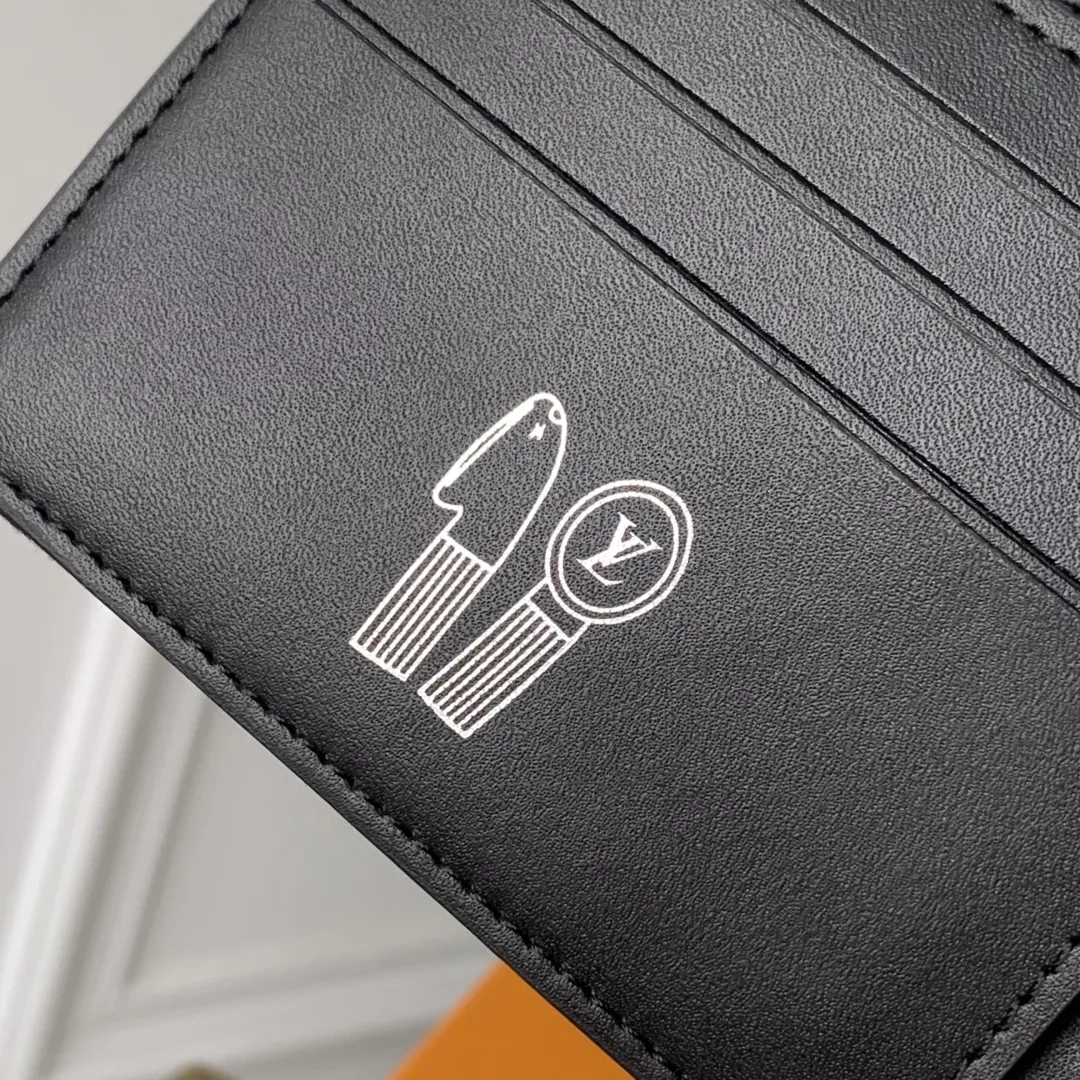 Louis Vuitton 黒カラーエmbroidery Wallet - 画像 (9)