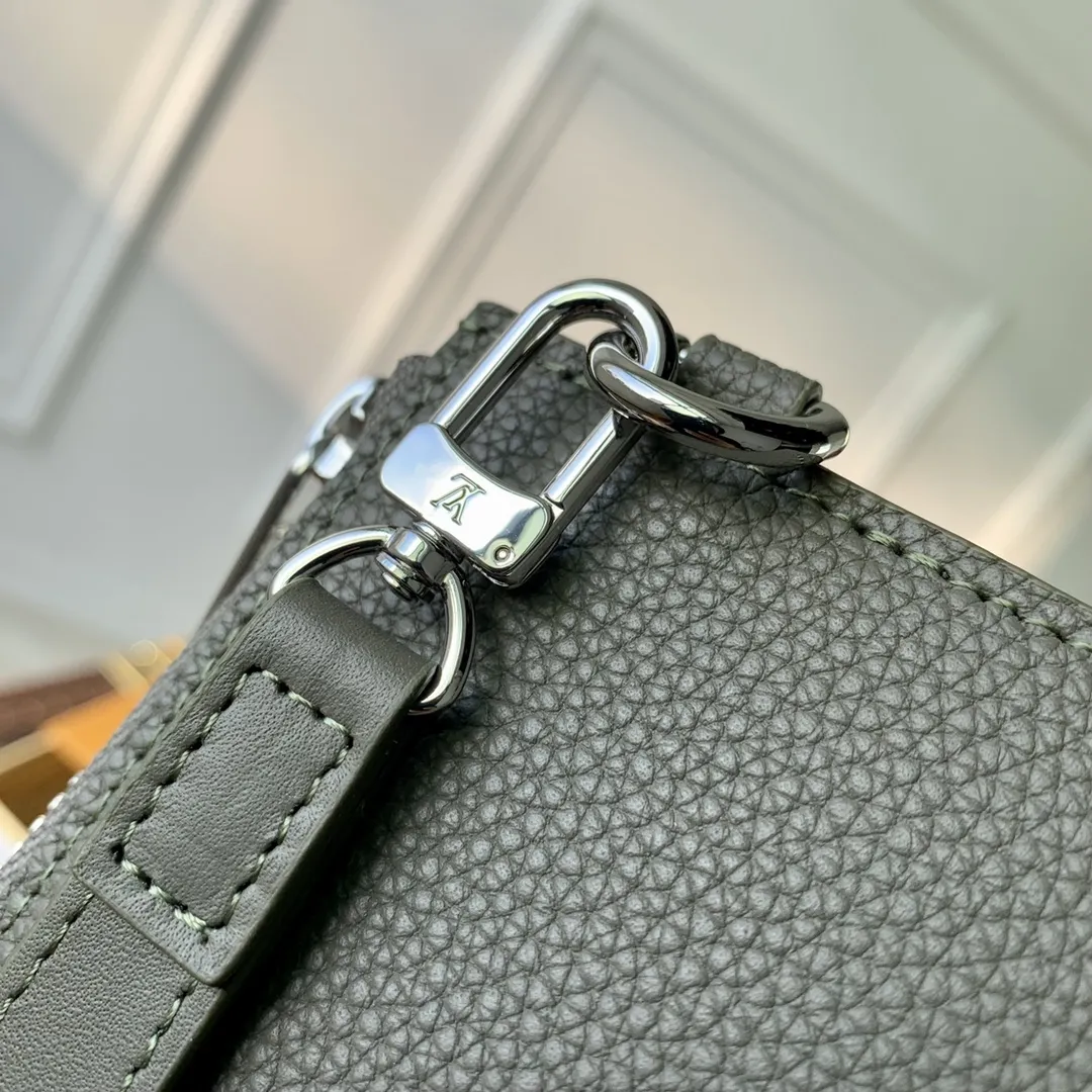 LOUIS VUITTON 緑色 Aerogram 長型財布 - 画像 (5)