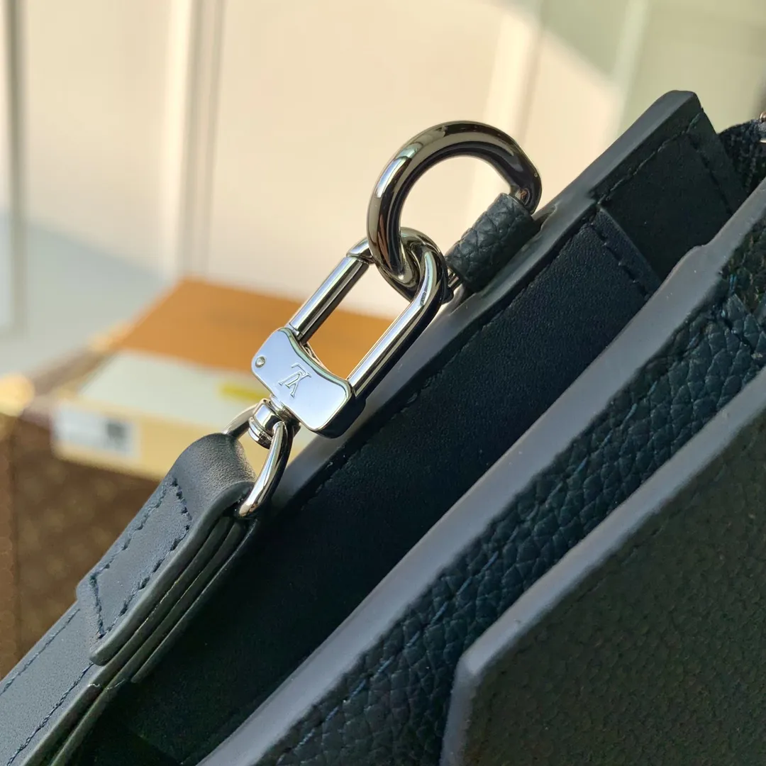 LOUIS VUITTON Aerogram 長財布 ブルー M69831 - 画像 (6)