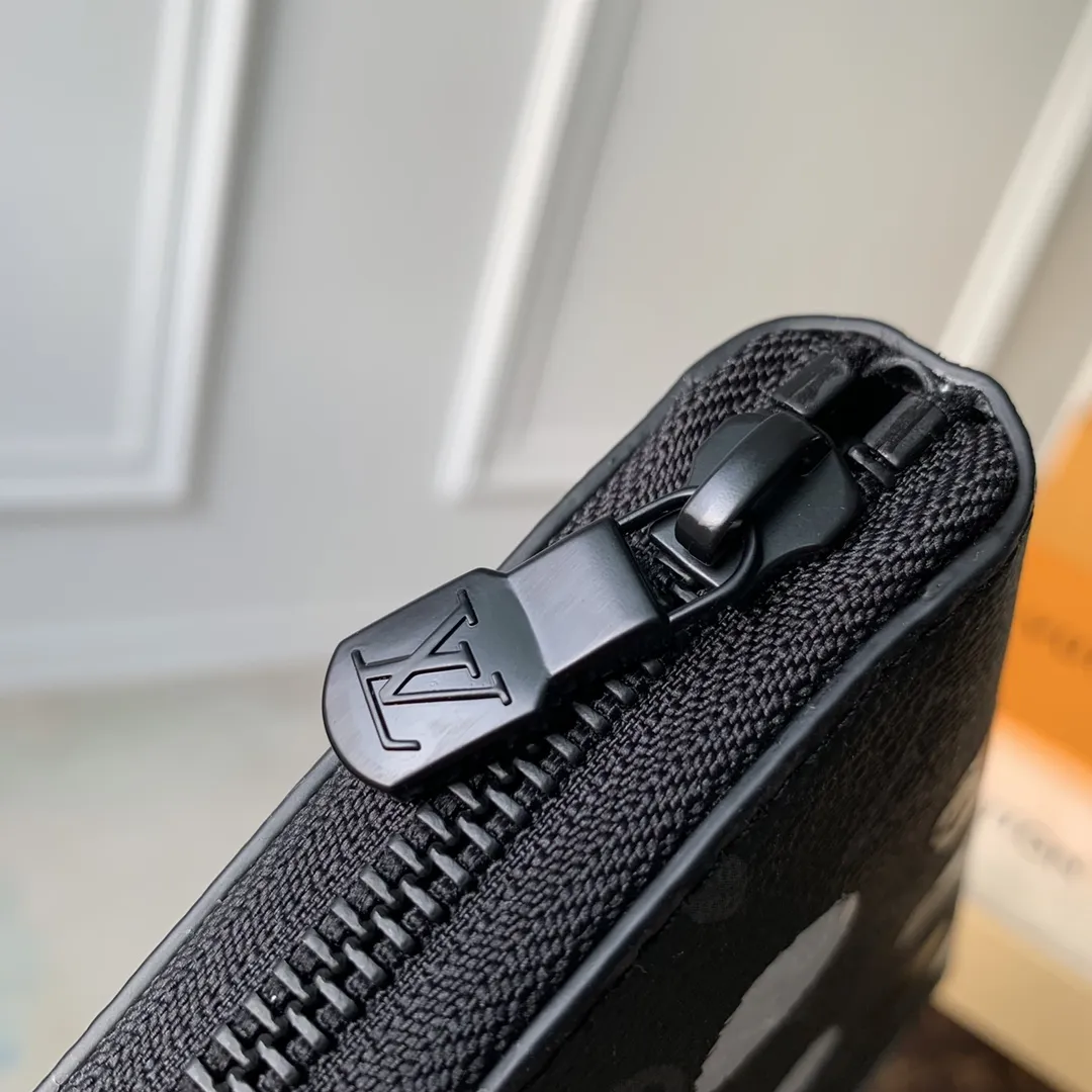 Louis Vuitton Zippy Wallet Vertical 黒 ドット柄 - 画像 (4)