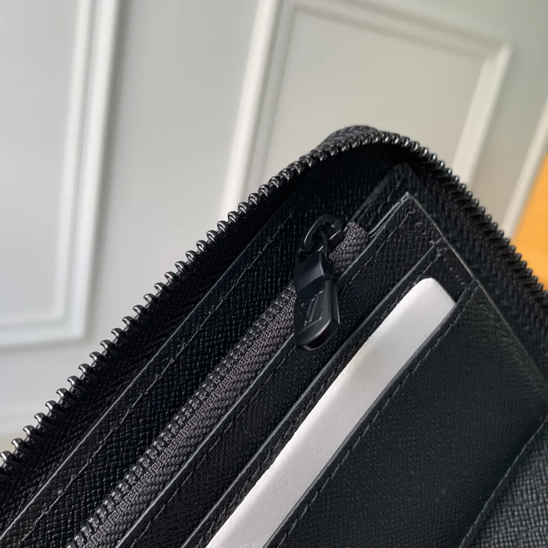 Louis Vuitton Zippy Wallet Vertical 黒 ドット柄 - 画像 (6)