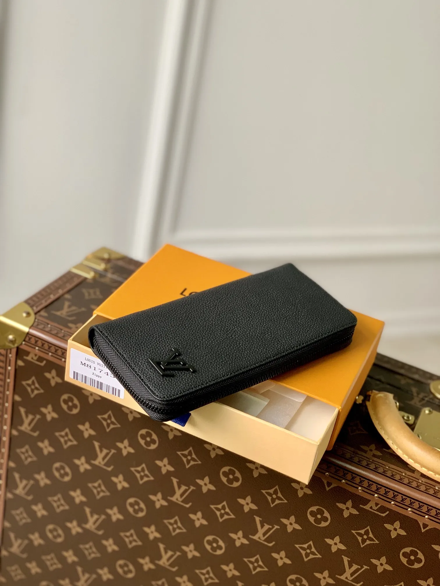Louis Vuitton 黒 Zippy Wallet Vertical - 画像 (4)