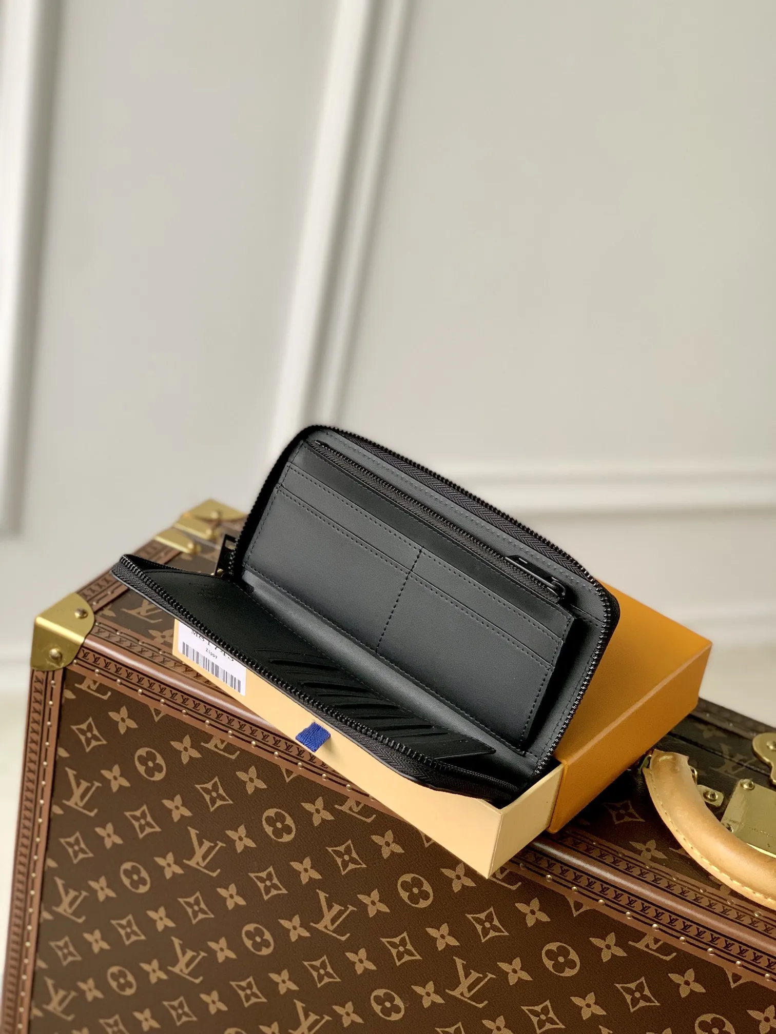 Louis Vuitton 黒 Zippy Wallet Vertical - 画像 (7)