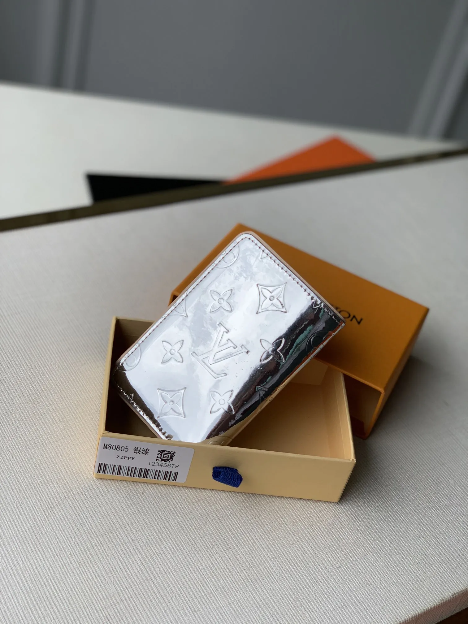 LOUIS VUITTON シルバー SLENDER 口袋钱夹 - 画像 (3)