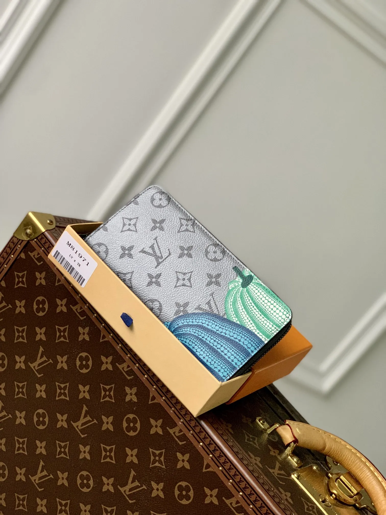 Louis Vuitton 青と緑の南瓜柄Zippy Wallet