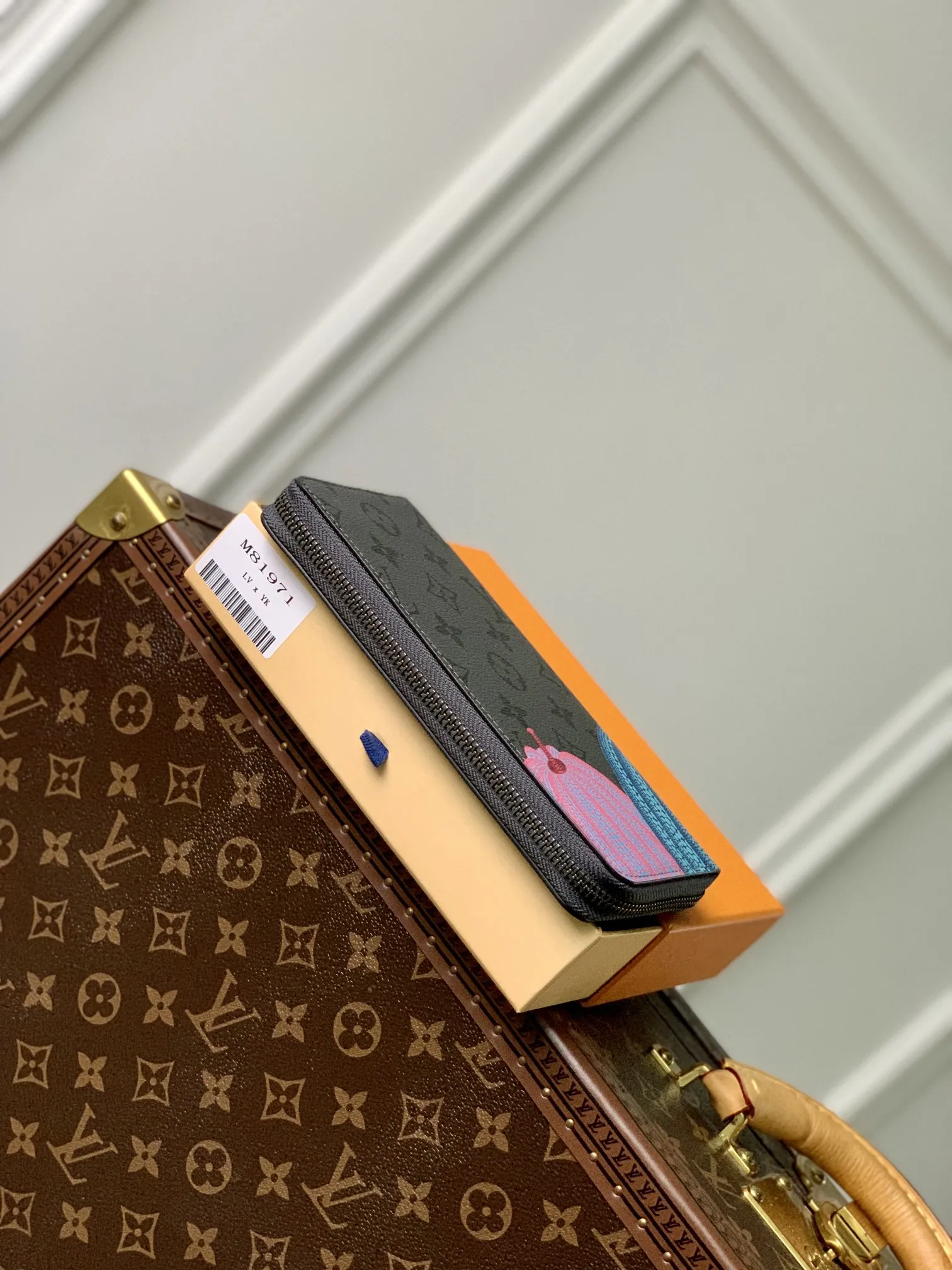 Louis Vuitton 青と緑の南瓜柄Zippy Wallet - 画像 (4)