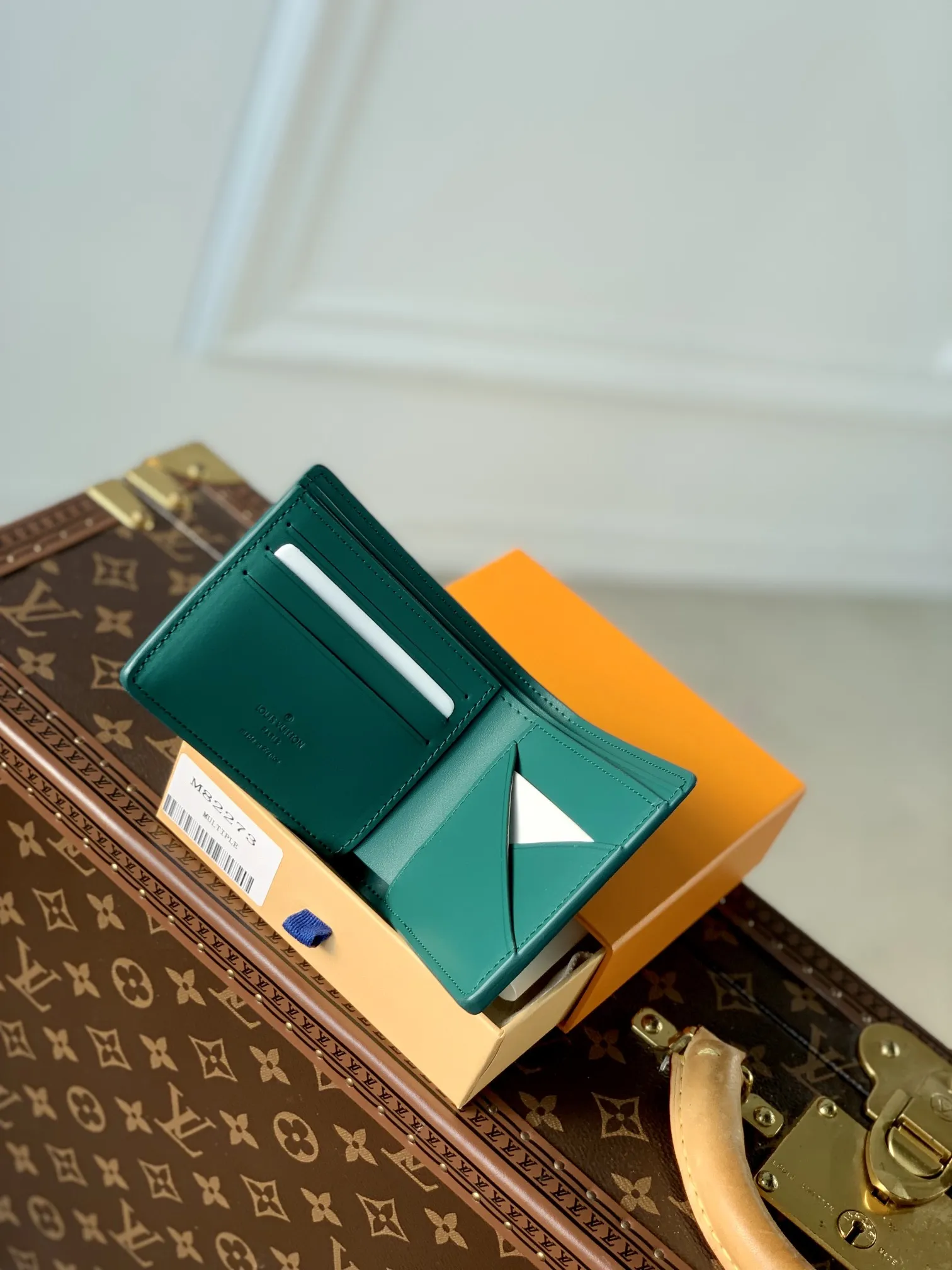 Louis Vuitton Portefeuil Mulltiple 緑色 スタイルM82273 - 画像 (7)