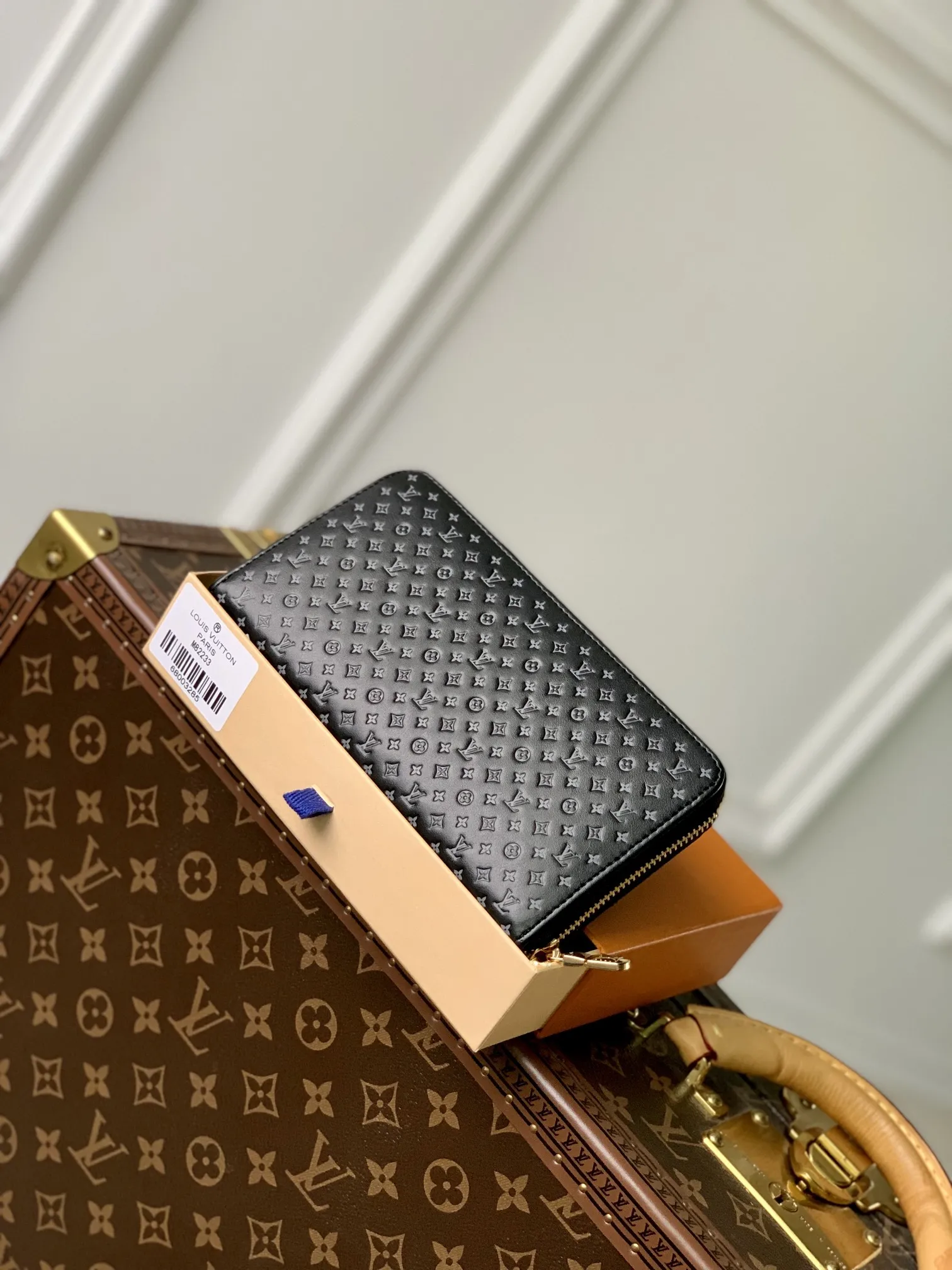 Louis Vuitton 黒 Nano Monogram ジビ財布