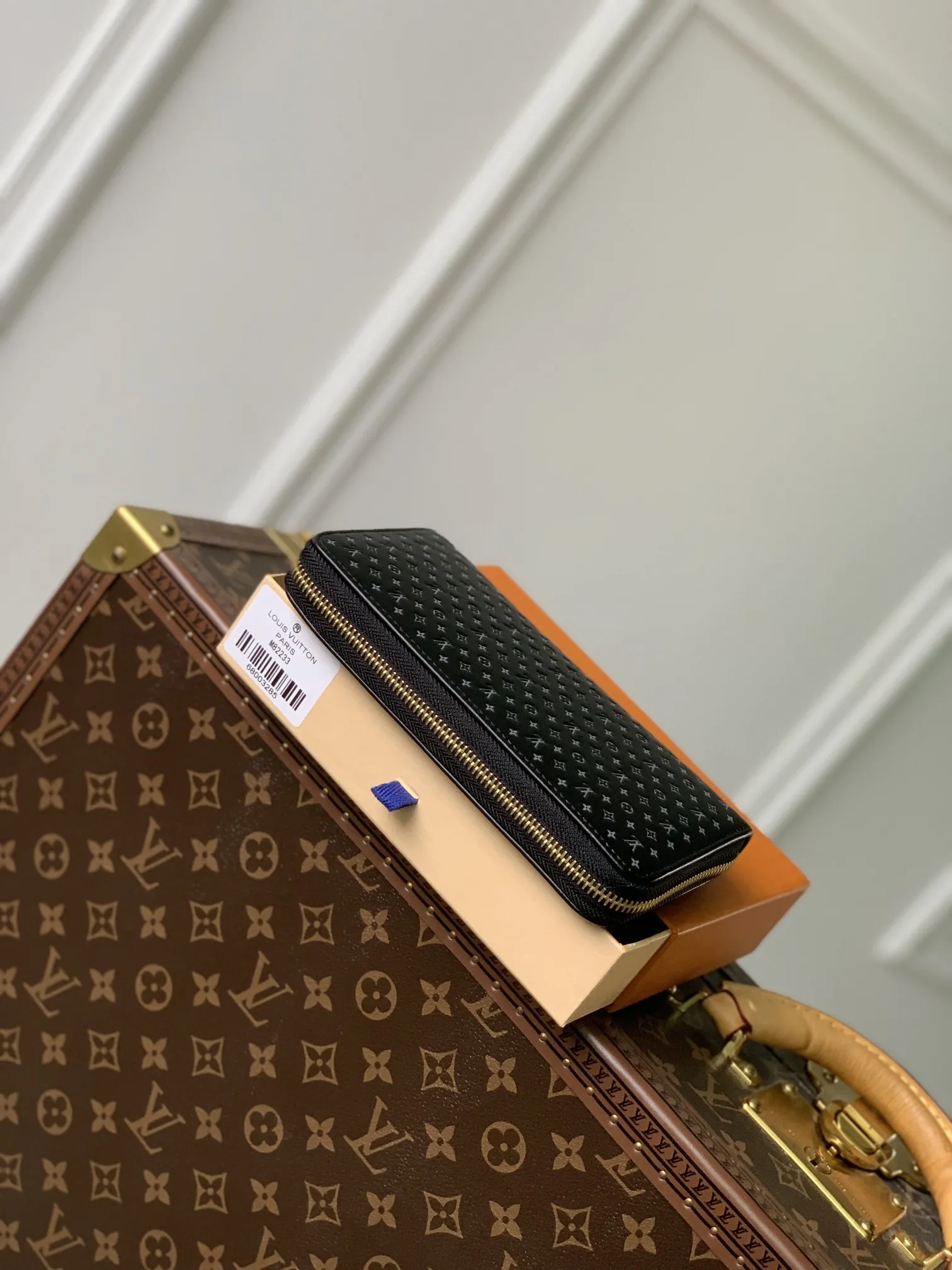Louis Vuitton 黒 Nano Monogram ジビ財布 - 画像 (4)