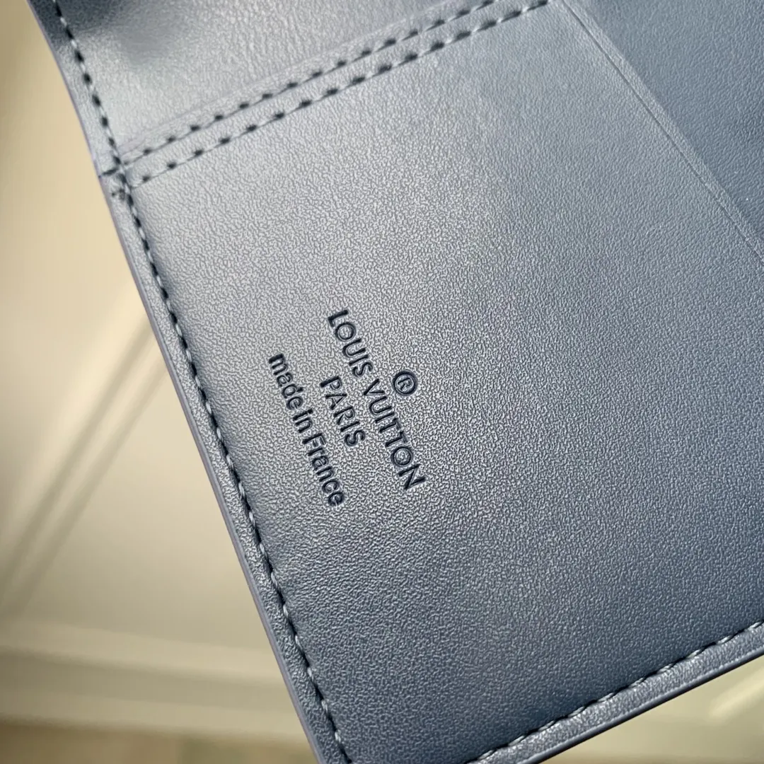 Louis Vuitton ブルー Brazza ウォレット - 画像 (7)