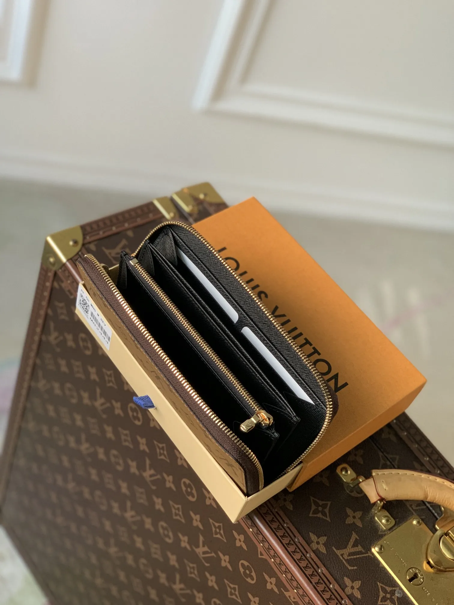 Louis Vuitton Zippy Wallet モノグラムリバース ベージュ - 画像 (8)