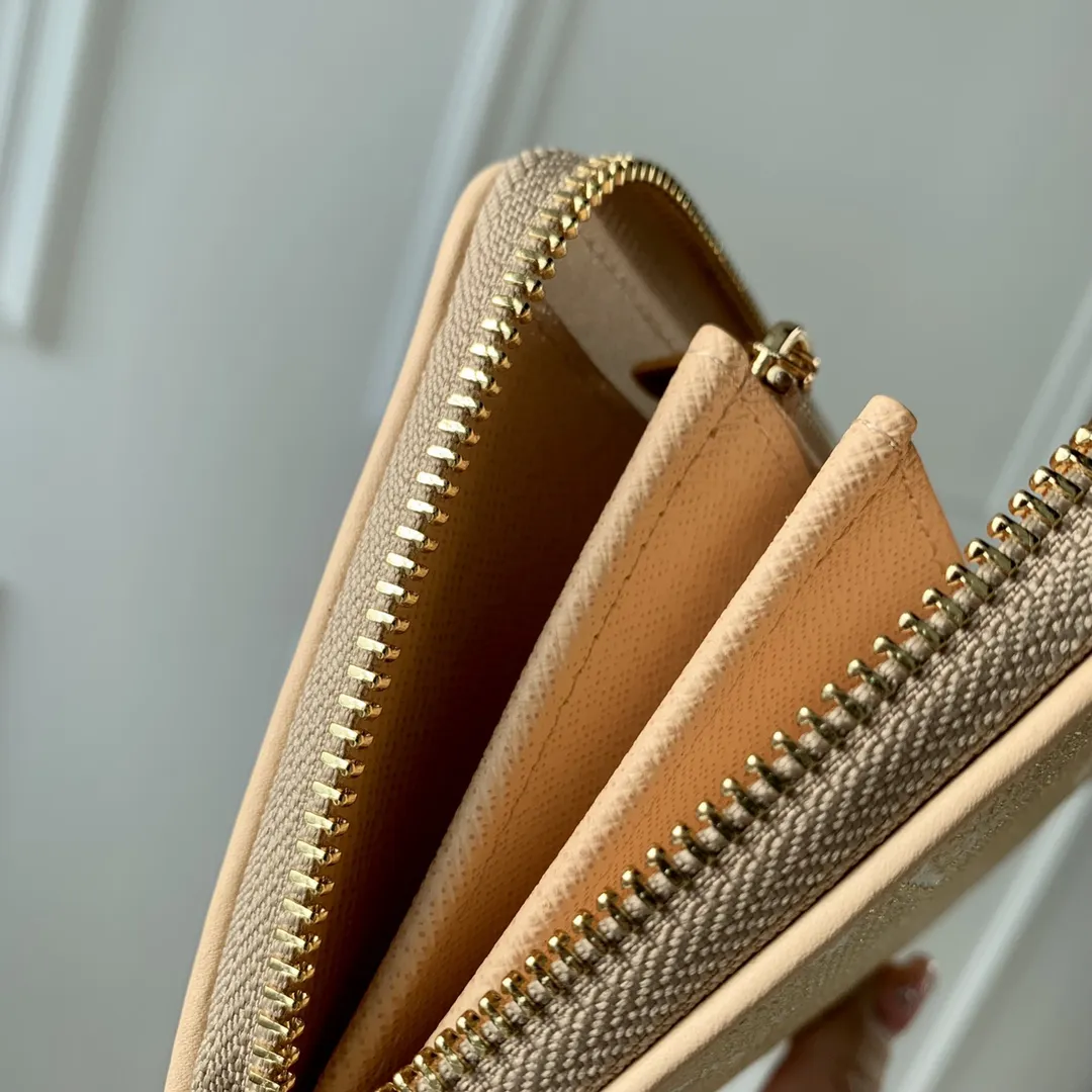 LOUIS VUITTON ゴールド Zippy Coin Perth 財布 - 画像 (9)