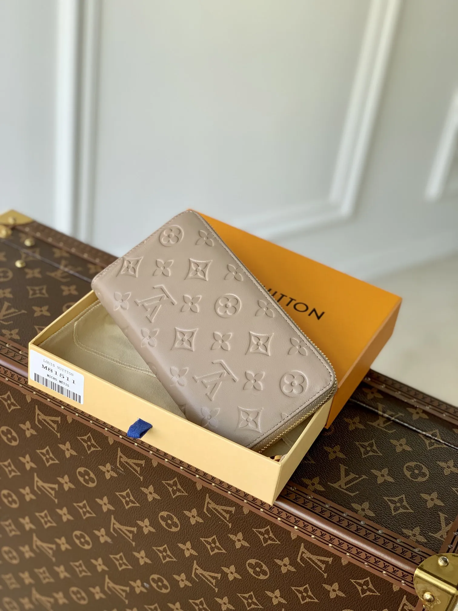 LOUIS VUITTON ベージュ Monogram ジップウォレット - 画像 (3)