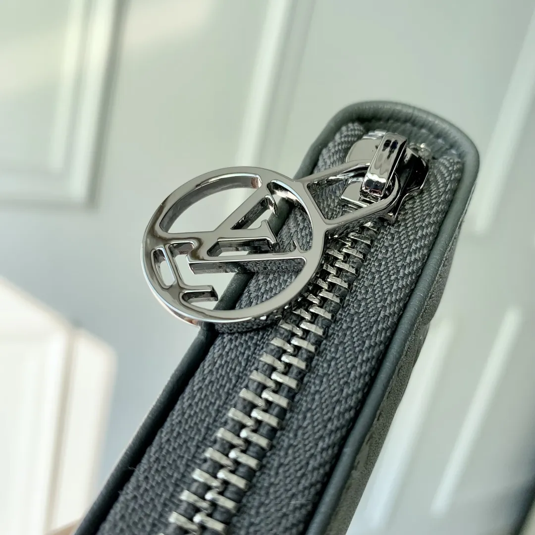 LOUIS VUITTON グレー ジップウォレット M81763 - 画像 (5)