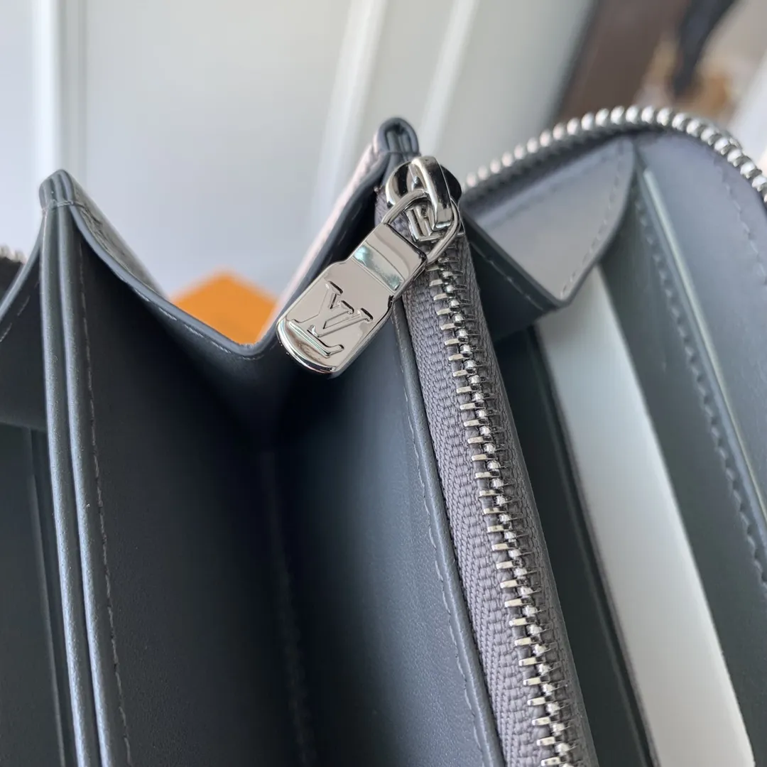 LOUIS VUITTON グレー ジップウォレット M81763 - 画像 (7)
